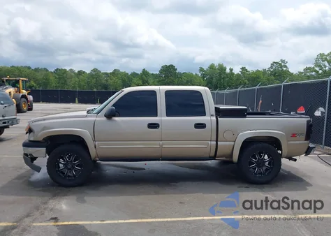 2005 Chevrolet Silverado 1500 Ls z USA, uszkodzony, nr VIN 2GCEK13T951360052